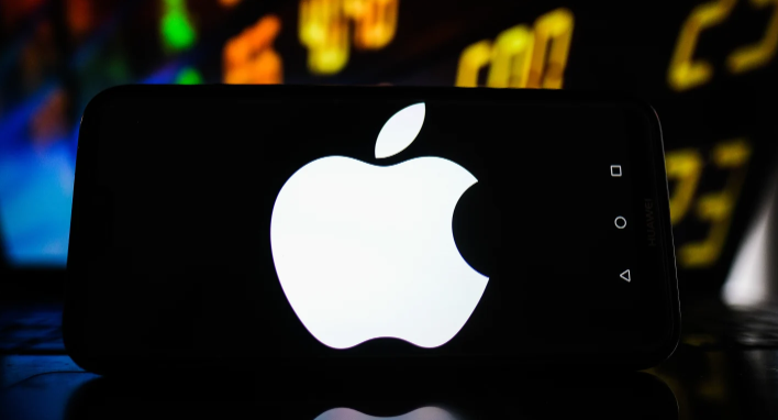 Apple Considers Anthropic or OpenAI to Power Siri in Major AI Strategy Shift